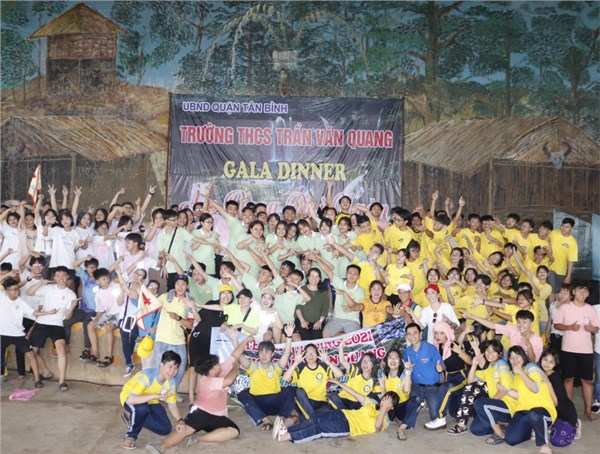 Sinh hoạt ngoại khóa